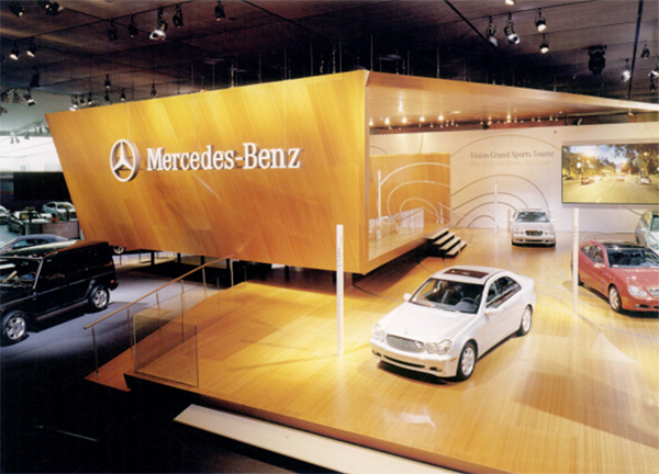 梅赛德斯-奔驰公司汽车展示空间设计