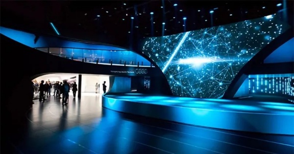 展厅灯光设计打造沉浸式展示空间的艺术