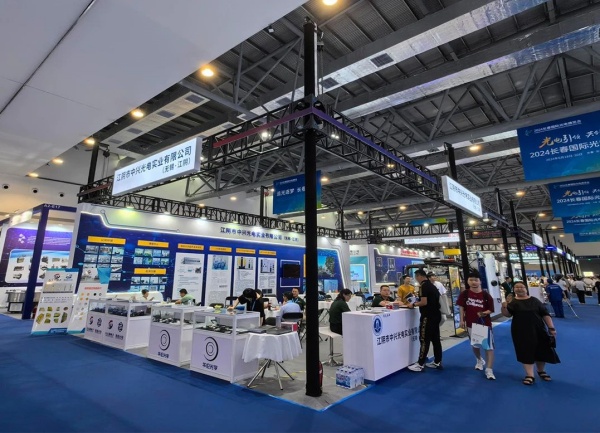 上海72㎡展位搭建费用全解析！15万到50万+预算方案对比，助您精准避坑！