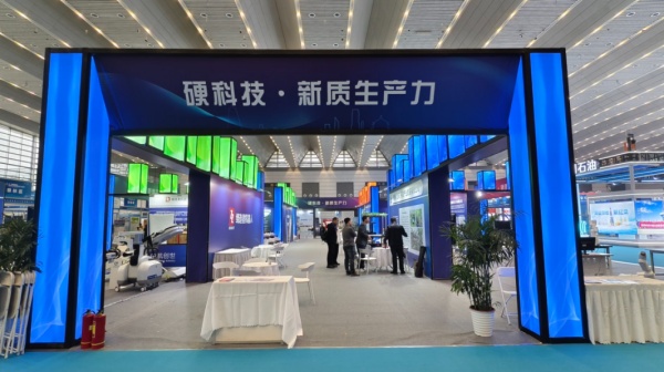 为什么一定要找一家靠谱的展会搭建公司？