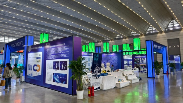 为什么一定要找一家靠谱的展会搭建公司？