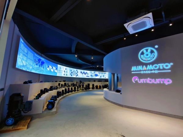 新工业风产品展厅设计