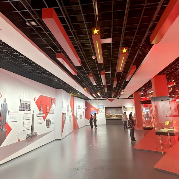 智慧党建展厅设计丨科技赋能，红色教育新体验