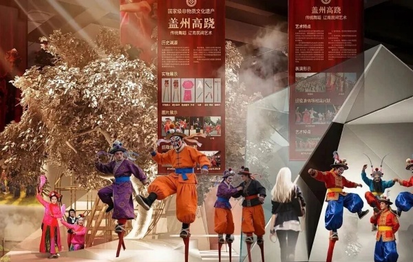 少数民族服饰文化：优秀场景布景